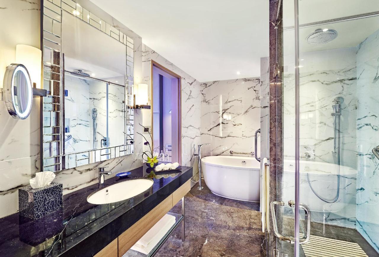Vivanta Navi Mumbai Turbhe Εξωτερικό φωτογραφία